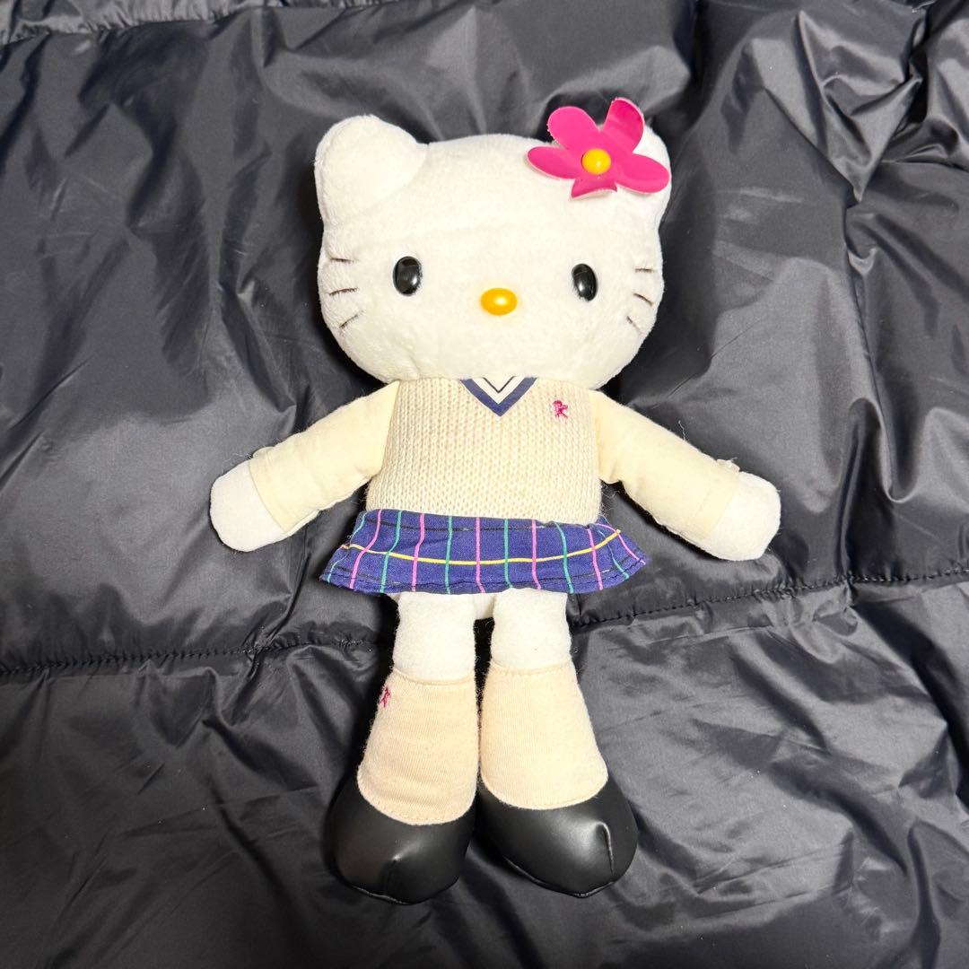 ハローキティ　ぬいぐるみ　制服　非売品