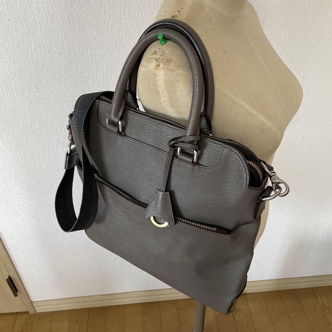 アニアリaniary 2WAYブリーフケース16-02002ウェイブレザー中古