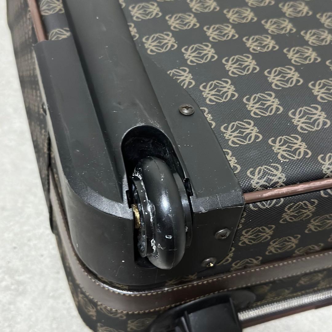 LOEWE キャリーケース アナグラム レザー