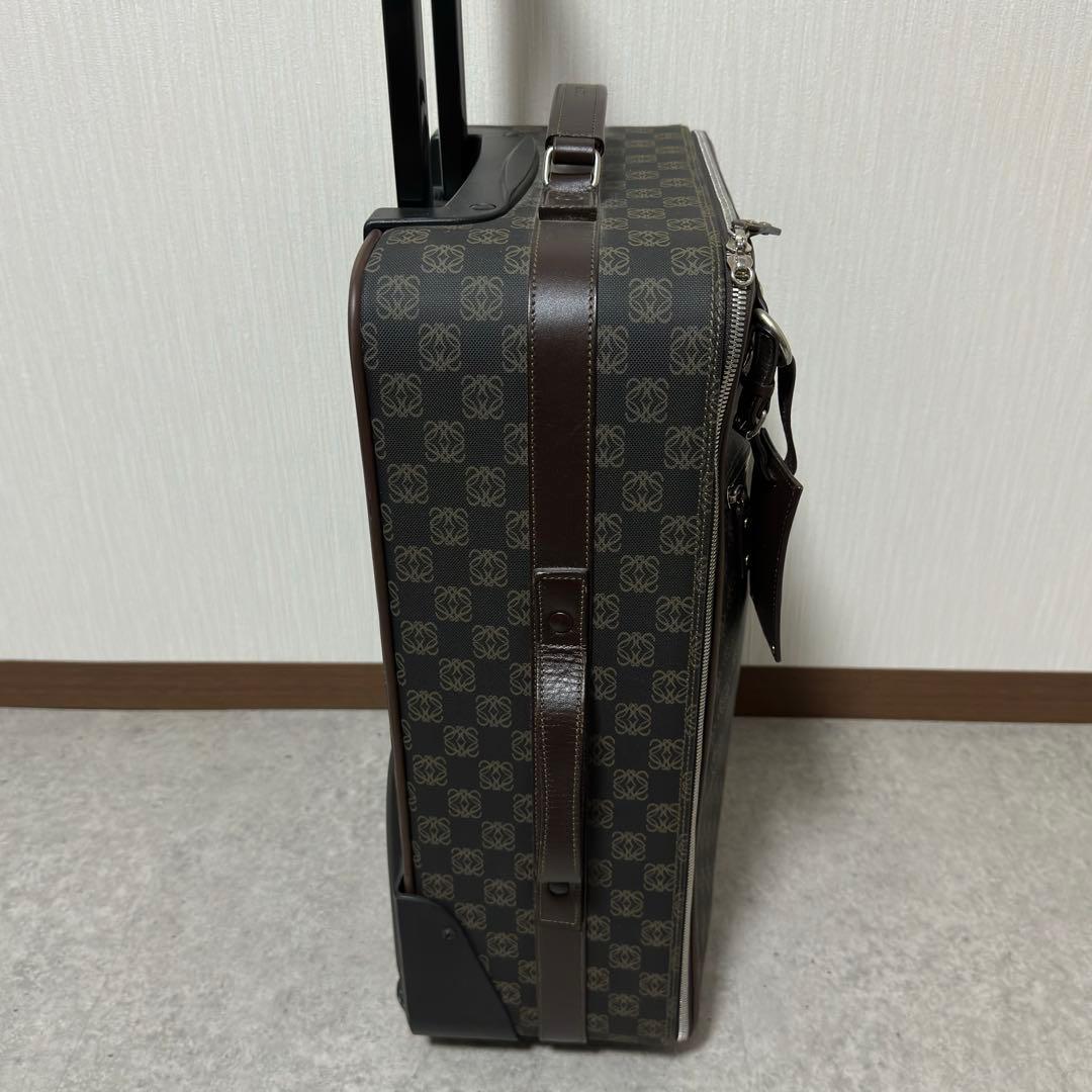 LOEWE キャリーケース アナグラム レザー