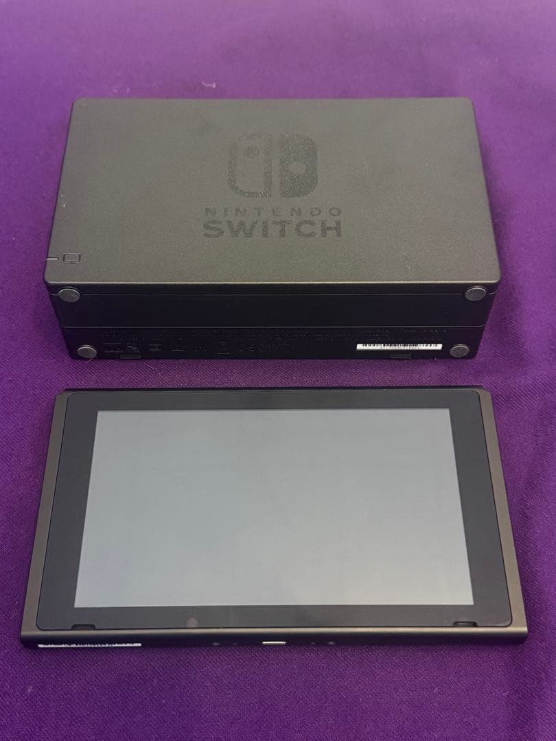 【美品】NintendoSwitch本体 青/赤 Joy-Con、充電グリップ他