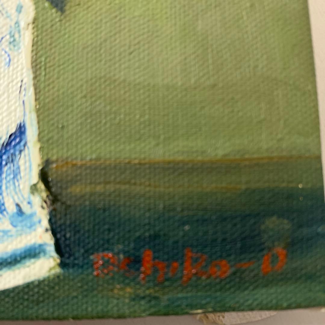 花瓶に生けられた白い花