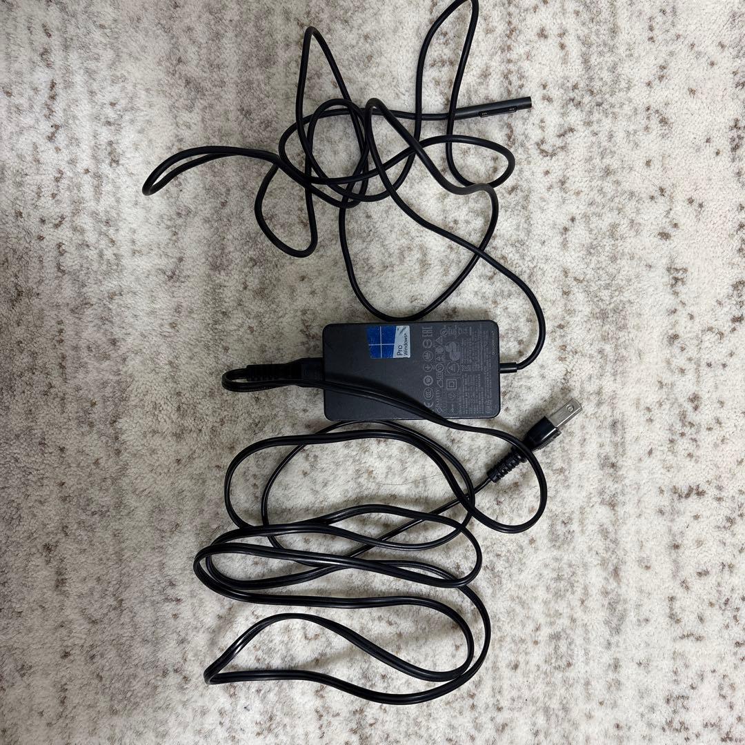 Microsoft Surface Laptop8gb/256gbシルバーグレー