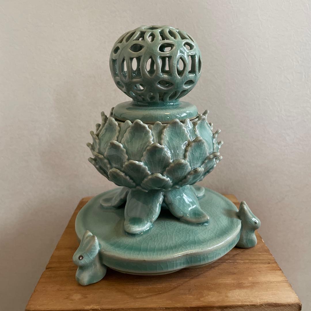 海青造 青磁蓮香炉 透し火屋七宝文 三兎台 ★時代物★