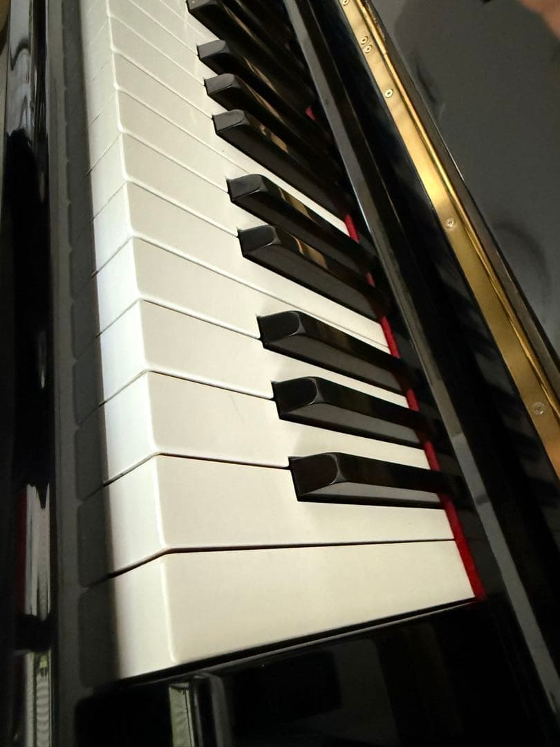 ヤマハ　アップライトピアノU1 サイレント　消音機能付き