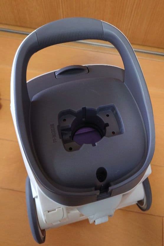 【エミ】パナソニック 紙パ ック式掃除機 MC-SJP800G