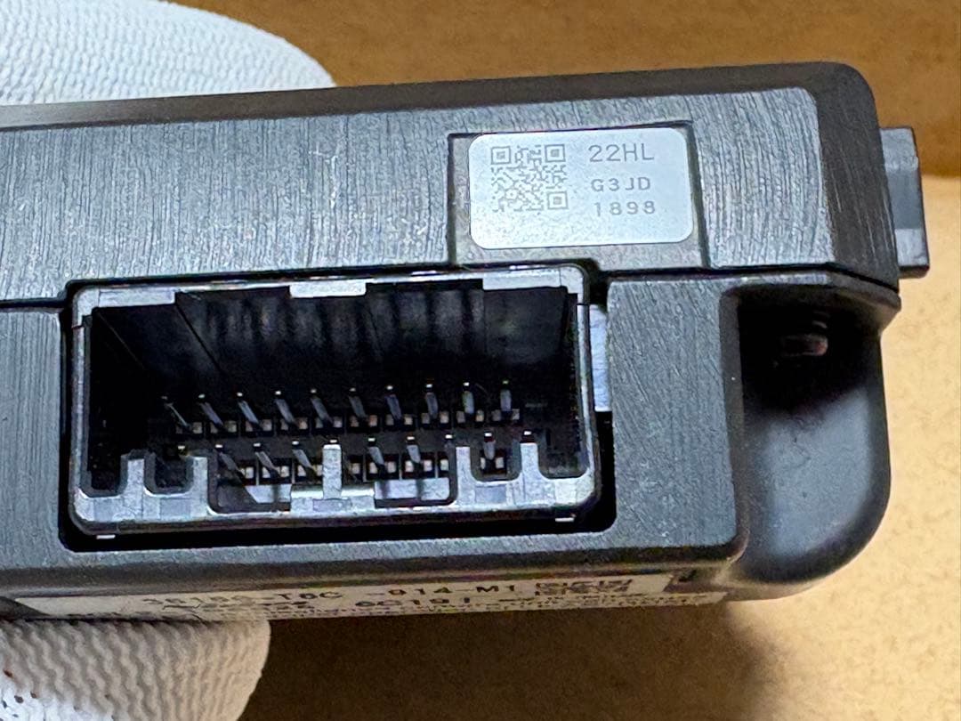 オデッセイ RC4 フロントカメラ 36160-T6C-914-M1 未テスト