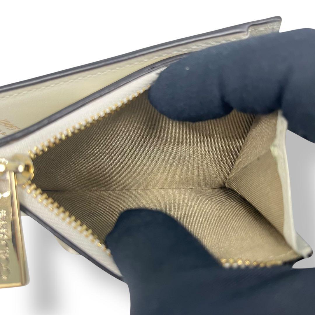 極美品✨ 付属品付き ジミーチュウ 二つ折り財布 ハンニ スタースタッズ 白