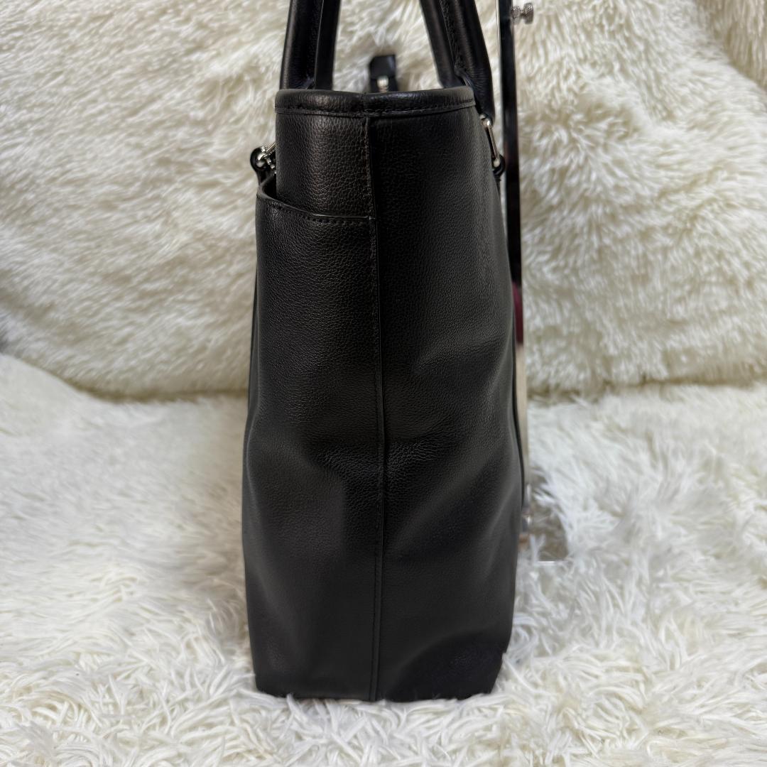 たろう様✨COACH ビジネスバッグ メトロポリタン トートバッグ レザー A4