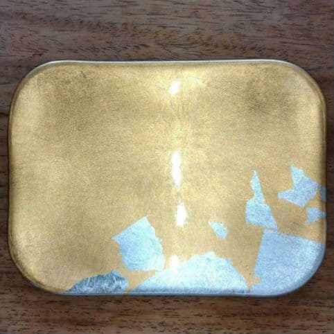 瑞雲金箔竹皿☆平安象彦　箱付き、加賀金箔きらら胴張銘々皿５枚・菓子切５本　箱付き