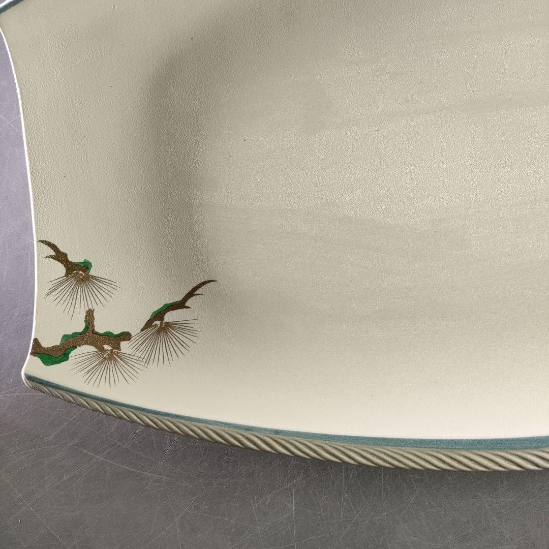 A885-2/平戸三川内焼/山玉泉 造/錦老松絵盛込皿/大皿/額皿/盛皿/
