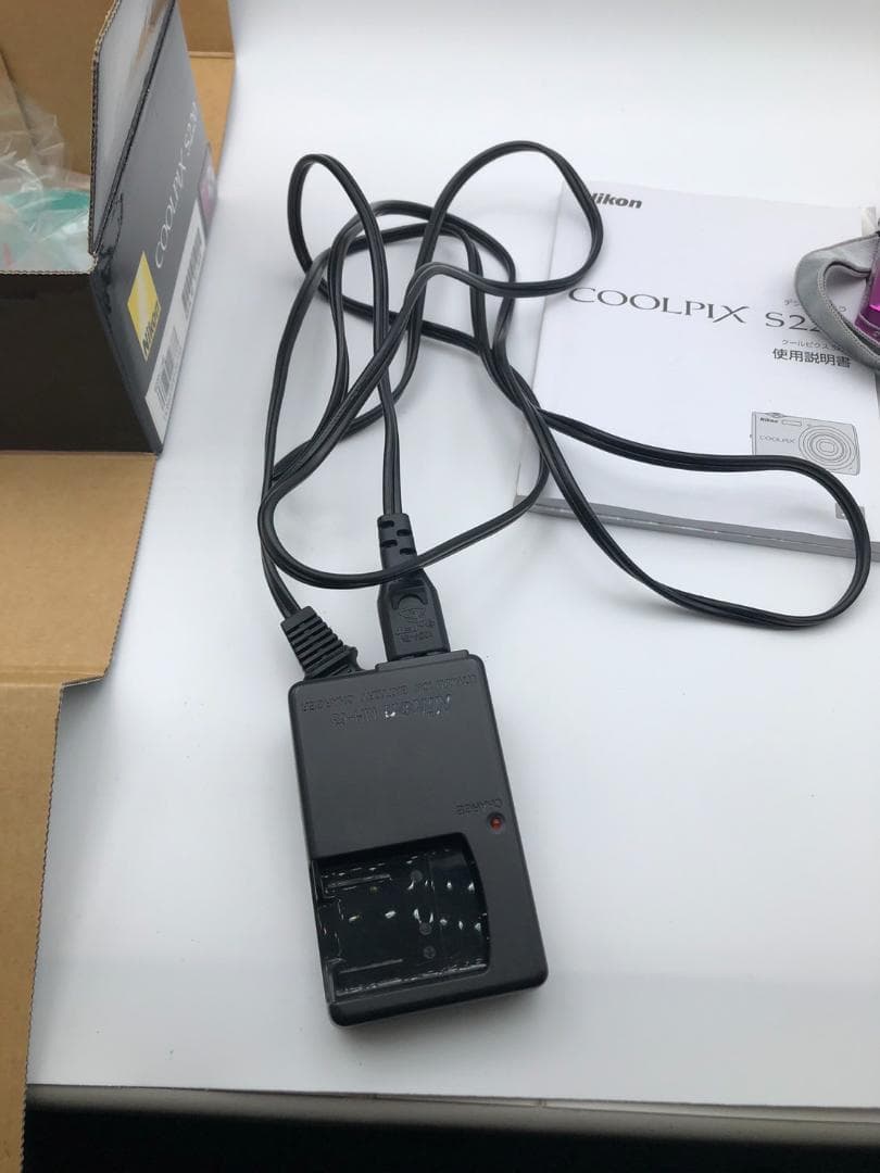 ニコン　COOLPIX　S220