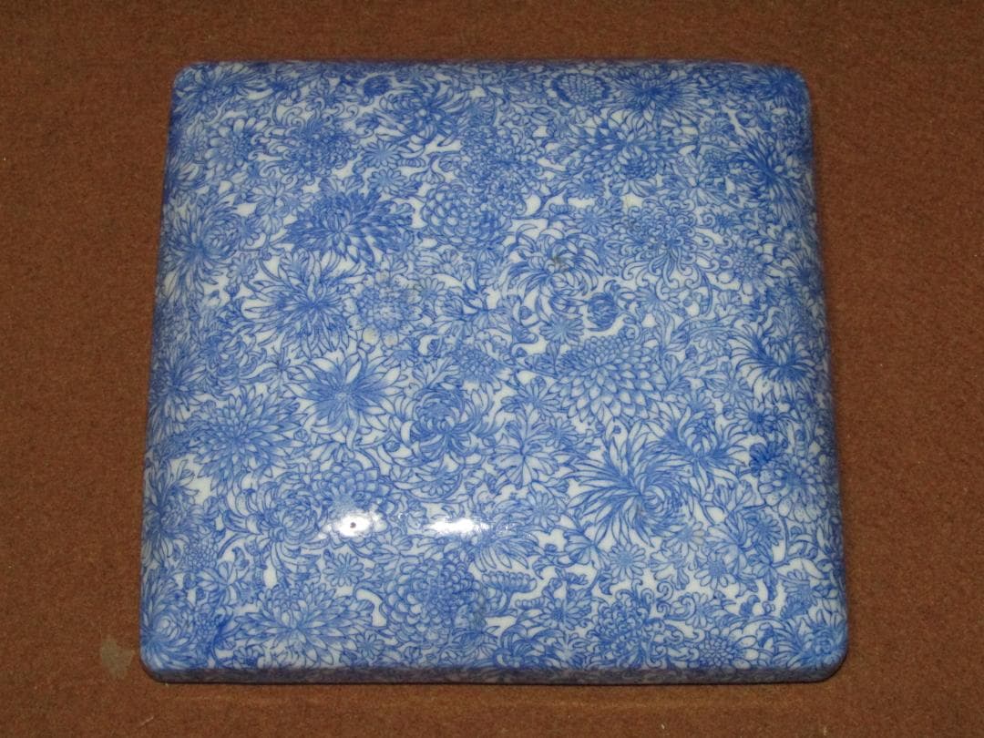 珍品！【印判　菊尽くし文様　四段角重】伊万里