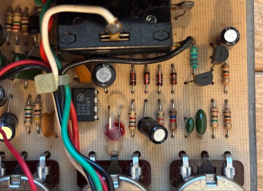 ProCo RAT2 銀ネジ