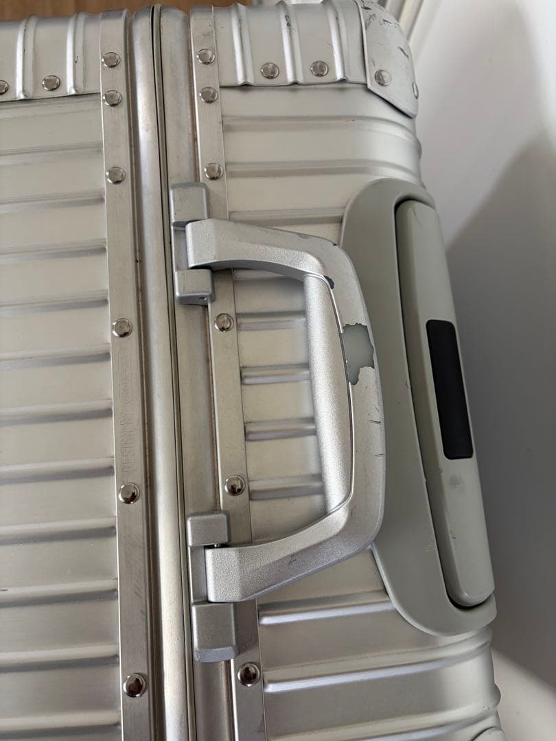 人気モデル リモワ トパーズ 64L 4輪