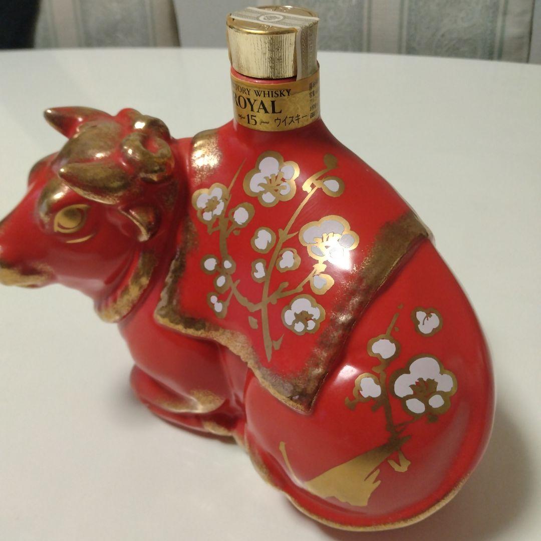 【サントリー】ローヤル15年　赤干支ボトル　丑年　2009年　ウイスキー未開栓