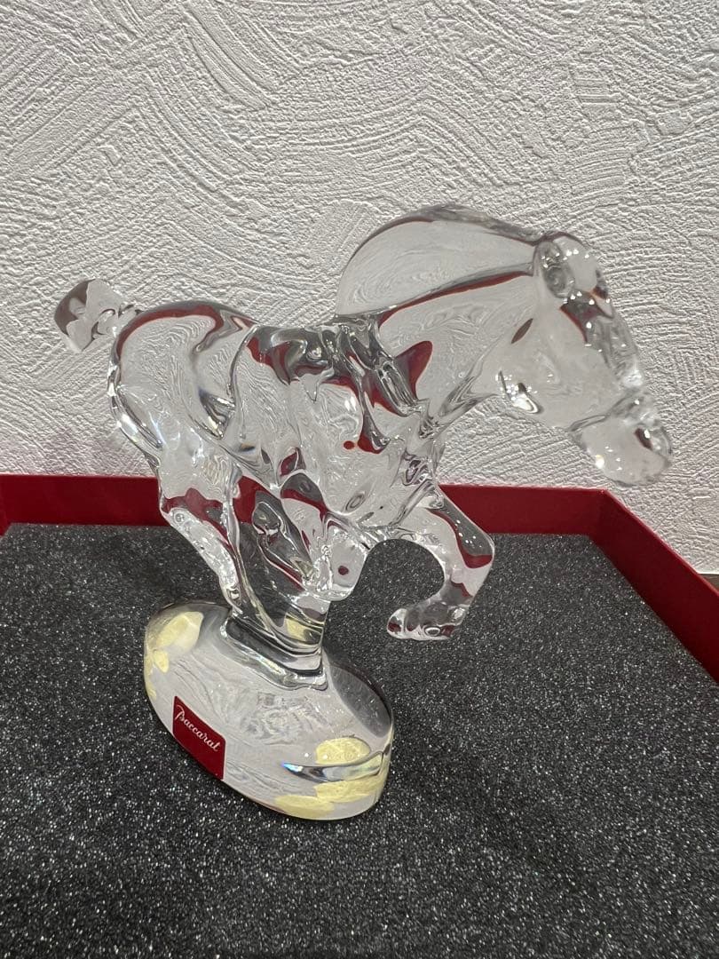 Baccarat クリスタルガラス 馬の彫刻 専用ボックス付き