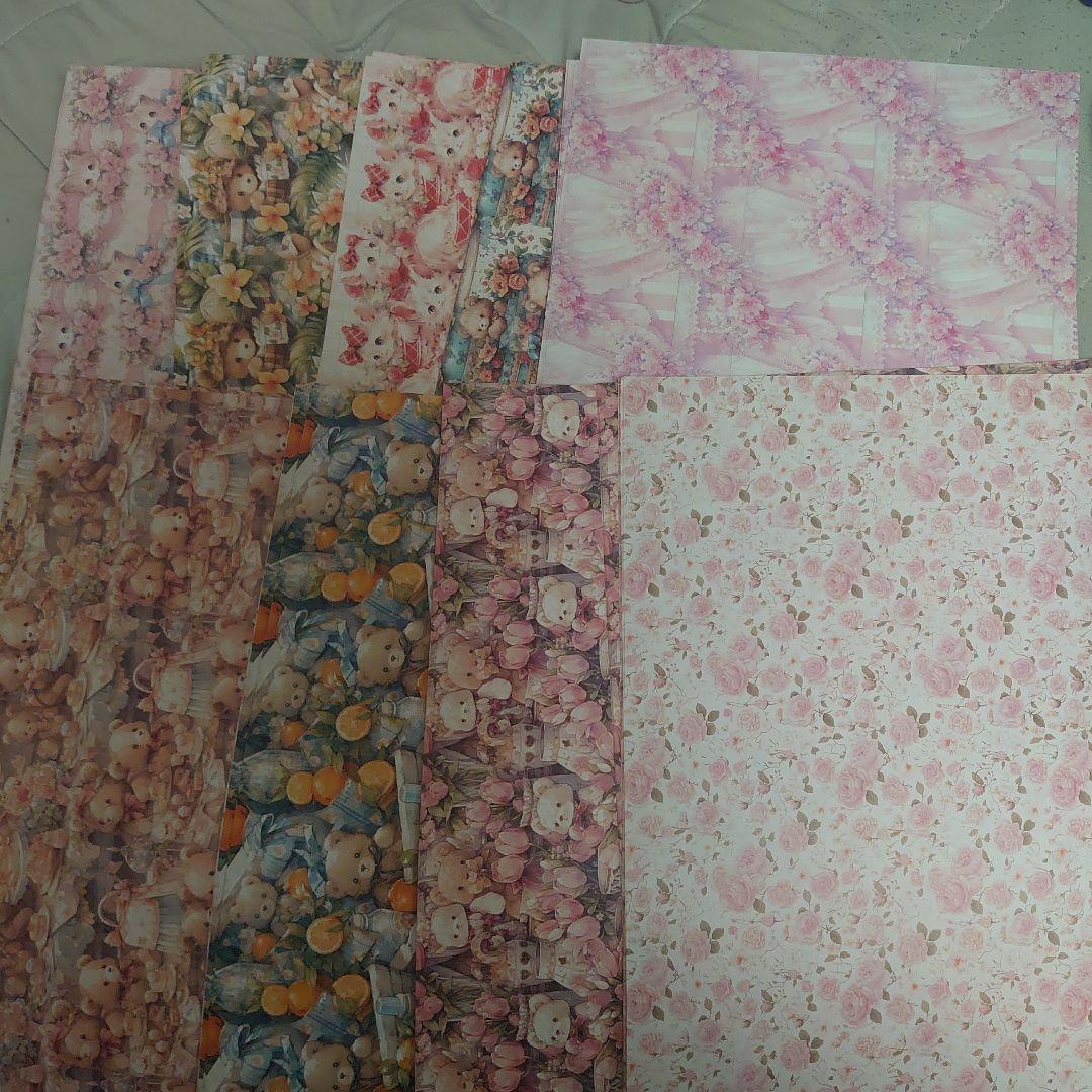 デザインペーパーA4サイズまとめ売り1200枚以上。