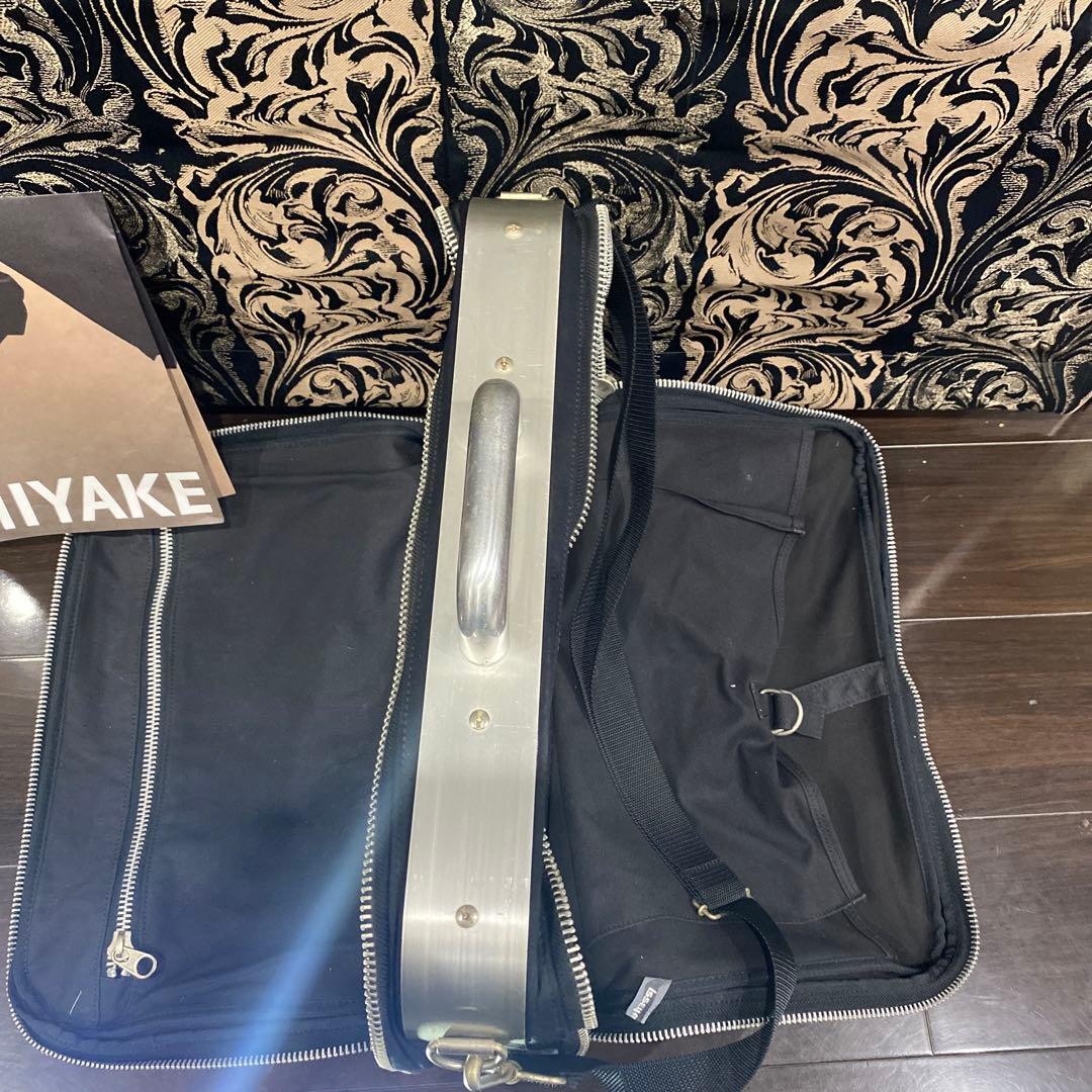 ★貴重　ISSEY MIYAKE トランク