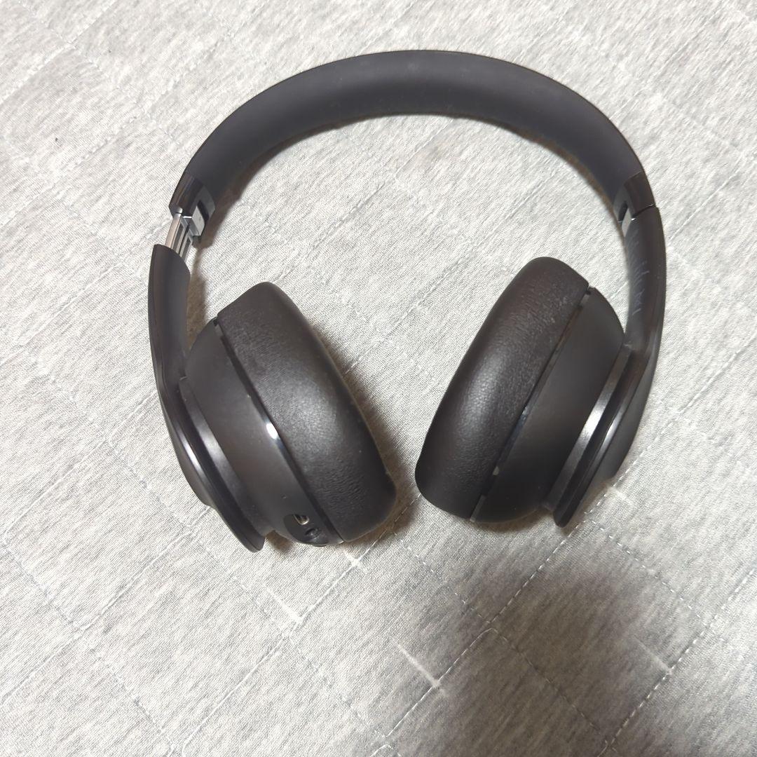 アンカーヘッドホン