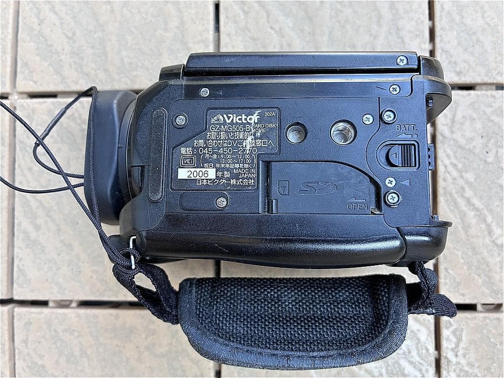 Victor 3CCD ビデオカメラ 本体