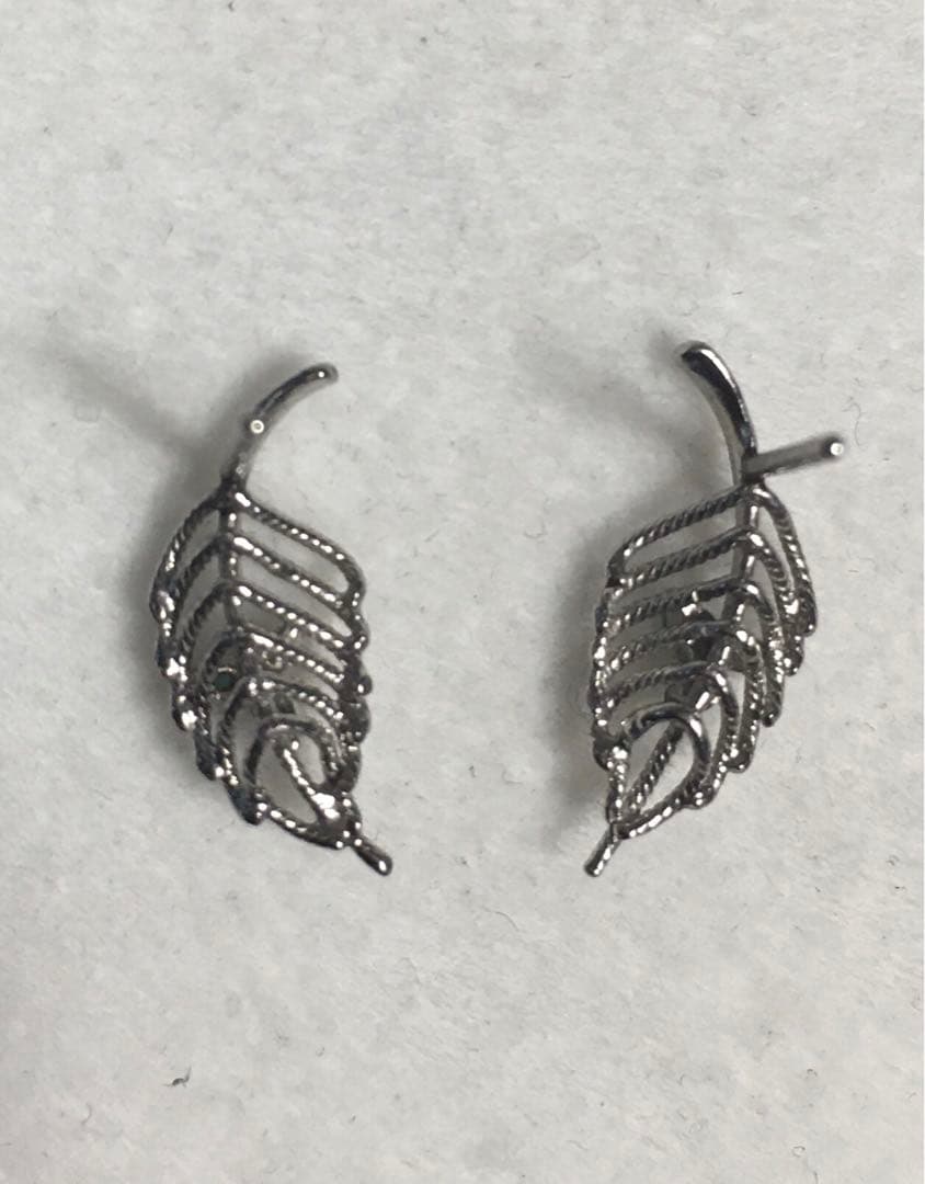 霧中島　パライバトルマリン　リーフピアス　ソーティング