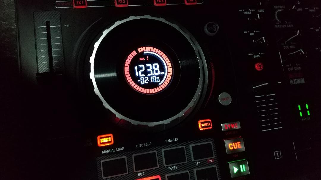 Numark Mixtrack Platinum 動作品 ４デッキ スタンド付