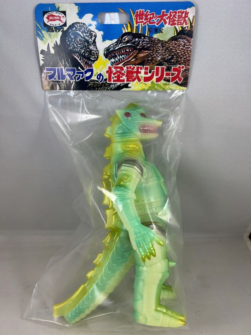 メカゴジラ　スタンダードソフビ　蓄光グリーンver. ブルマァク