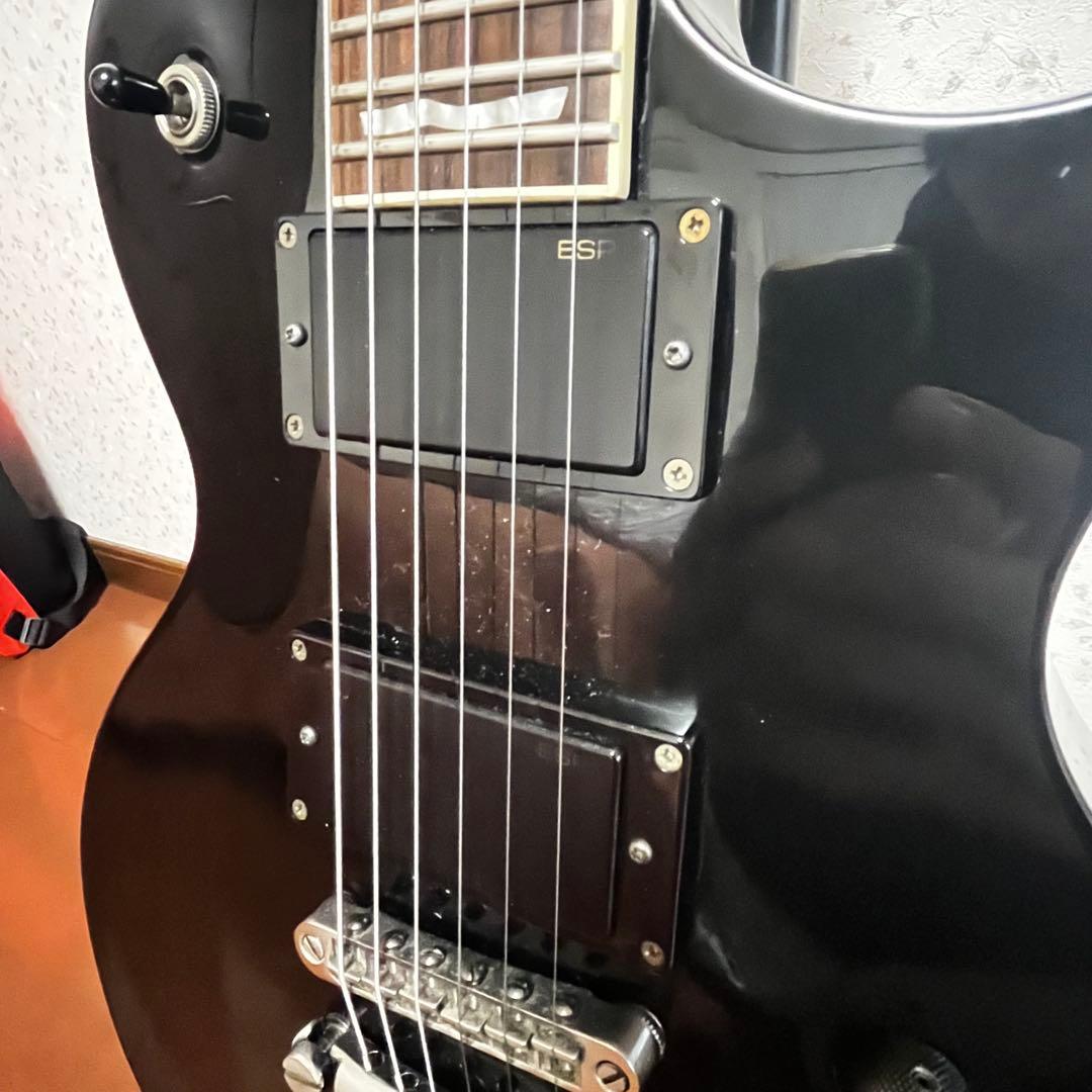 LTD EC-330 エレキギターブラック　レスポールタイプESP