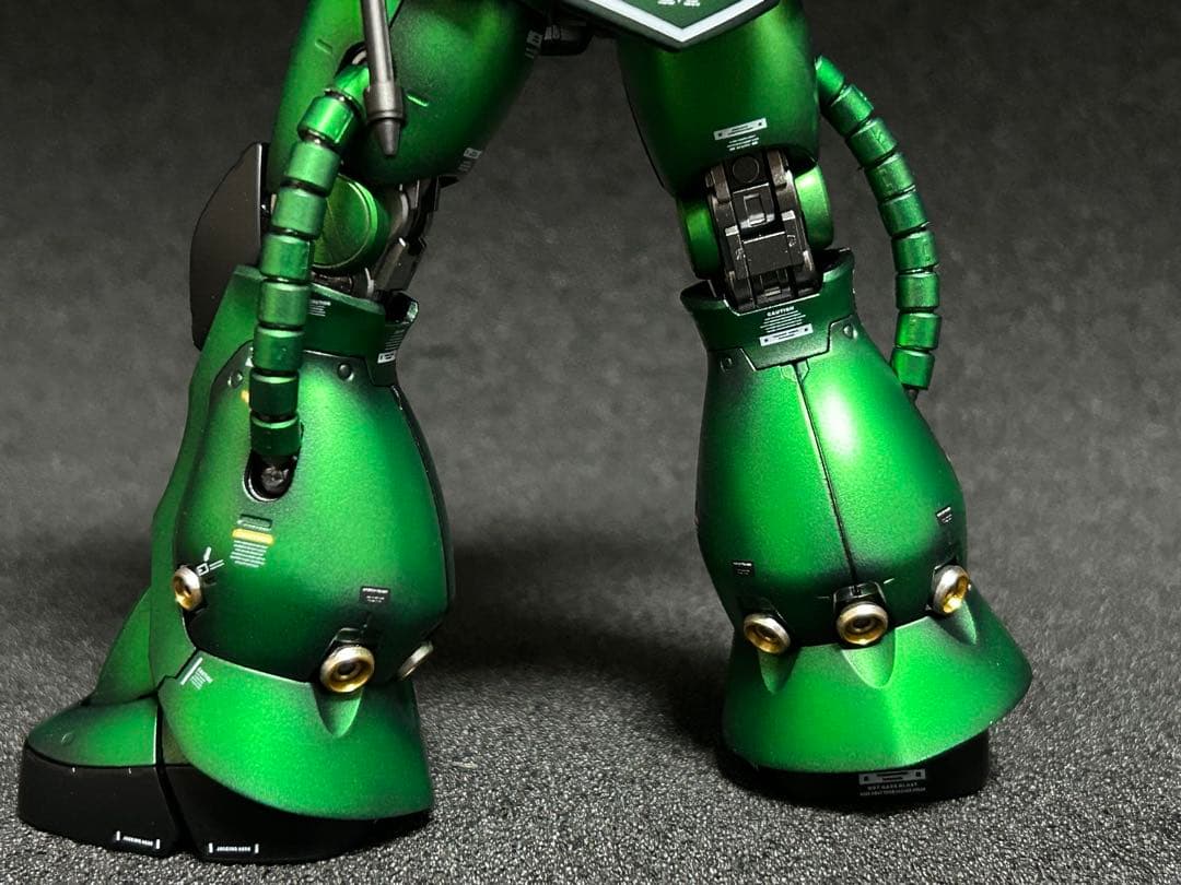 MGザクver2 量産型マットキャンディーグラデーション全塗装済完成品