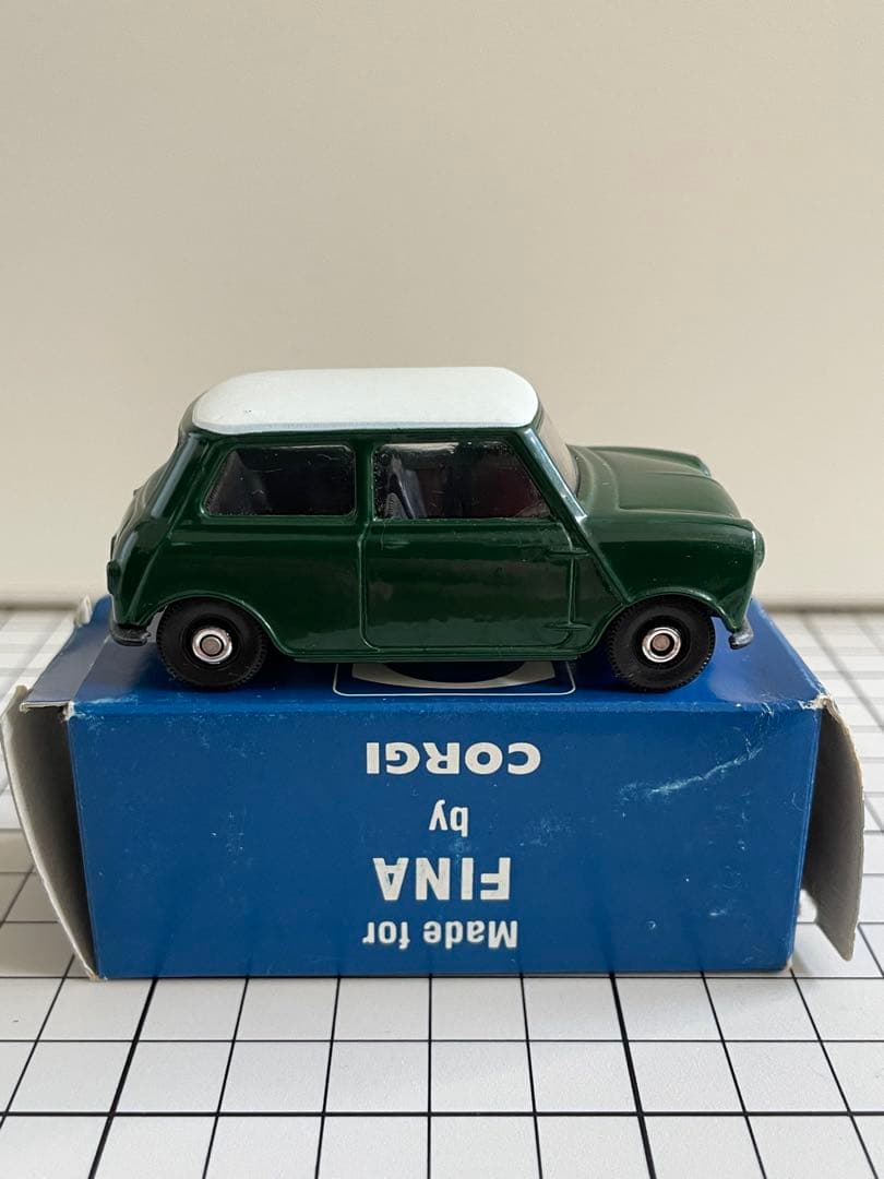 CORGI　Made for FINA　MINI　コーギ　ミニ