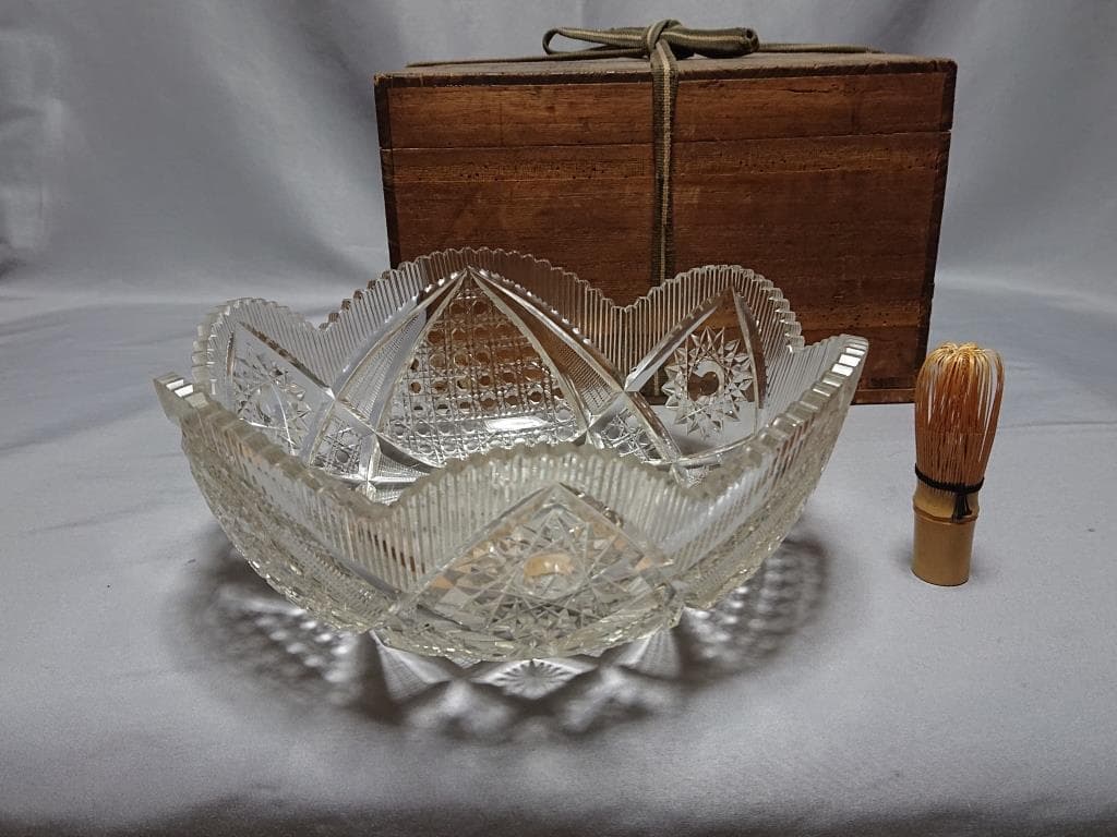 名家蔵出　江戸期　江戸切子輪花鉢　8寸　保証