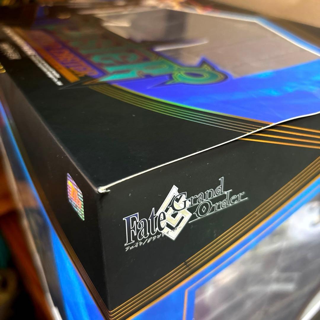 FGO アルトリアキャスター　三臨　フィギュア　スケール