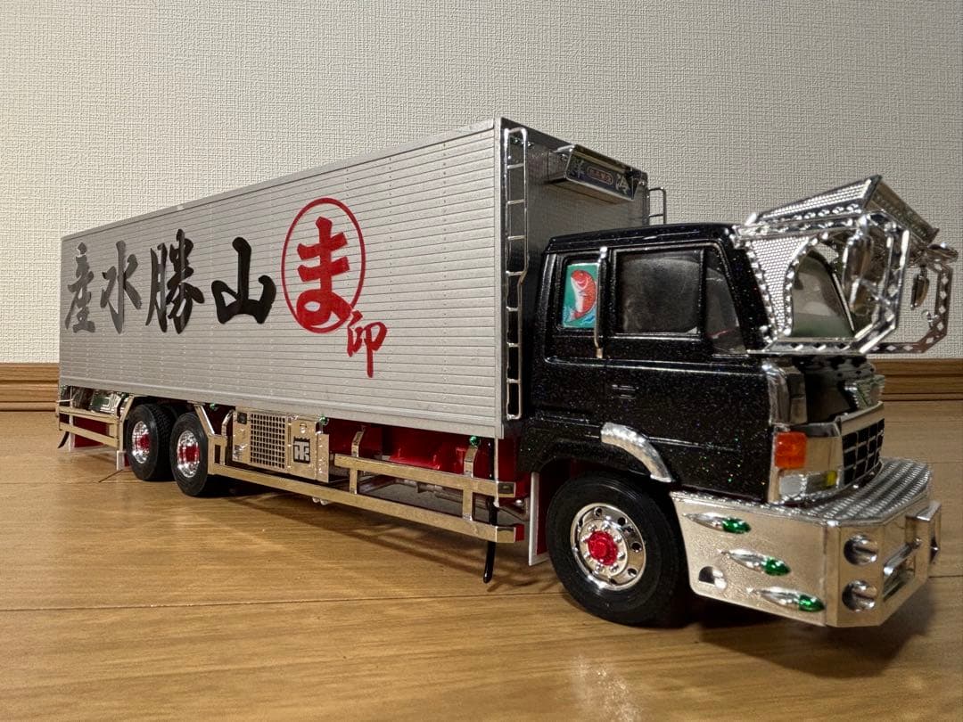 1/32 アオシマデコトラ　日野スーパードルフィン　完成品