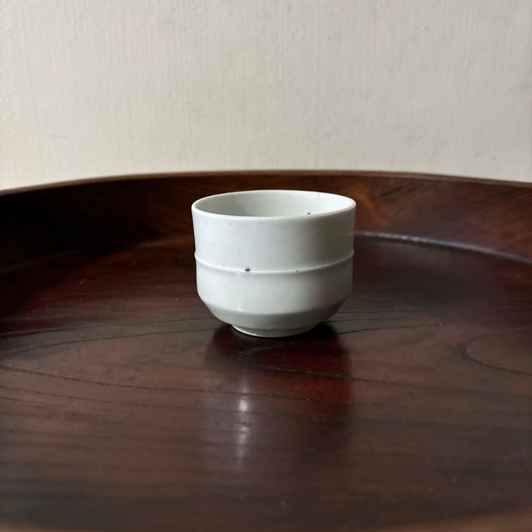 古伊万里　薩摩平佐　白磁ぐい呑み　江戸時代　アンティーク　料治熊太　秦秀雄　李朝