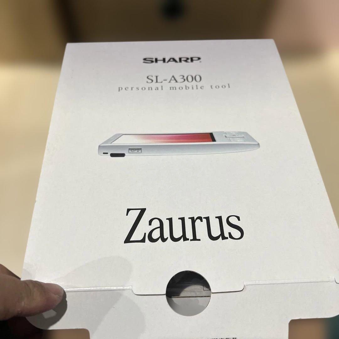 携帯電話本体 SHARP SL-A300 SL-C700 CE-JC1 Zaurus