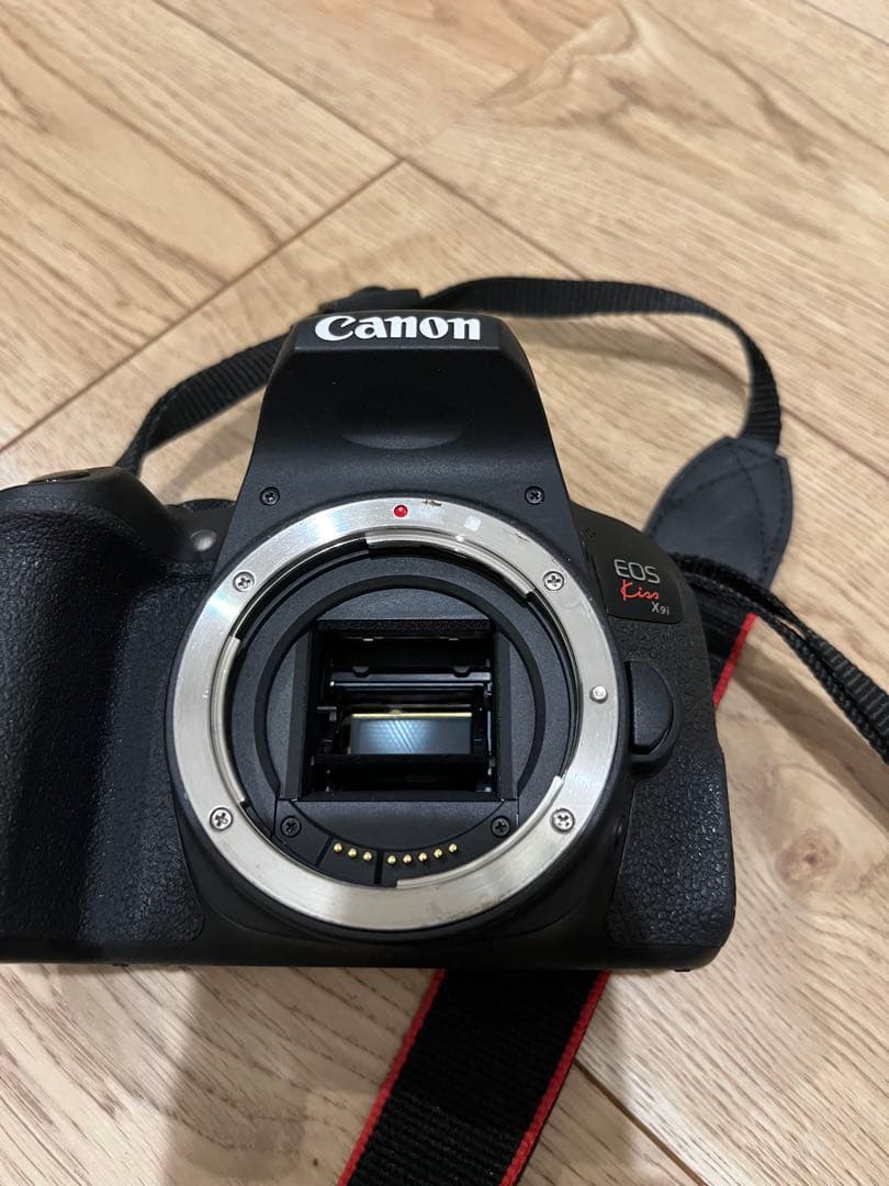 Canon EOS Kiss X9i ダブルズームキット