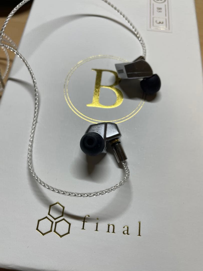final  B3 イヤホン
