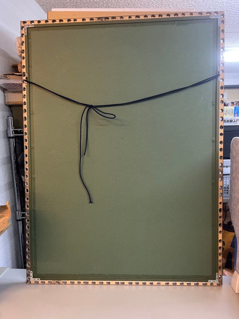 カトラン　黄色と黒の背景のインドバラ　リトグラフ