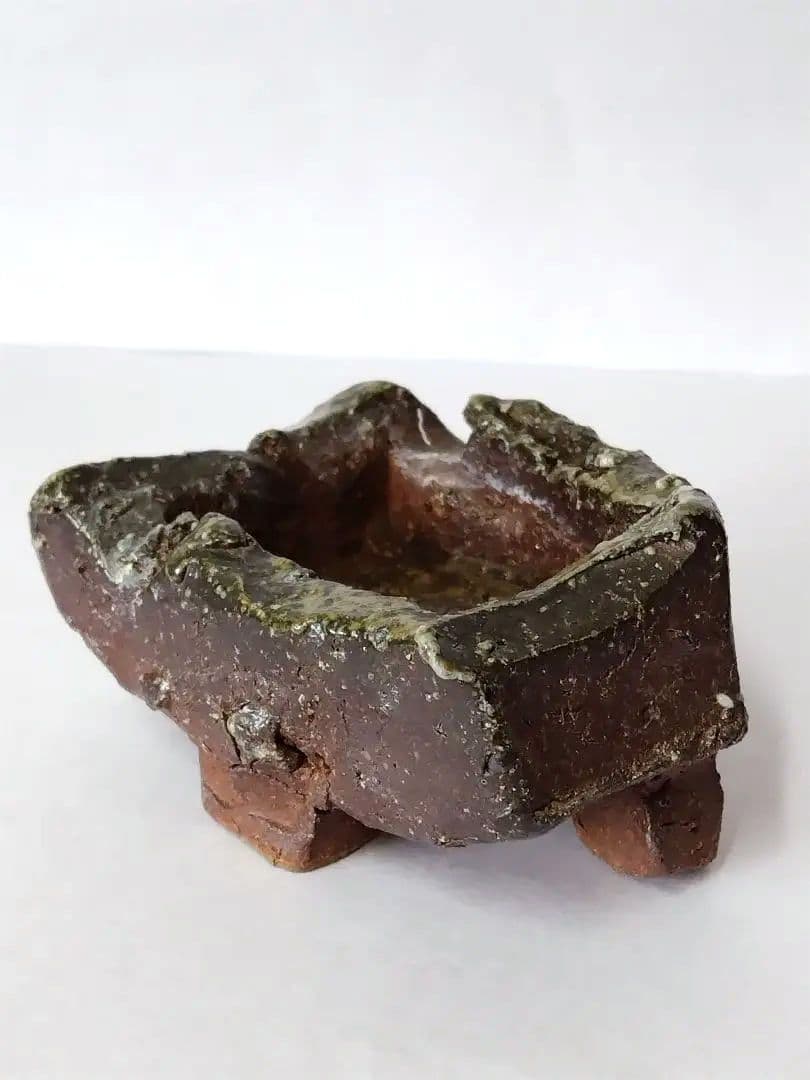 陶器　花器　植木鉢　灰皿　小物入れ 　アッシュトレイ　置物　オブジェ