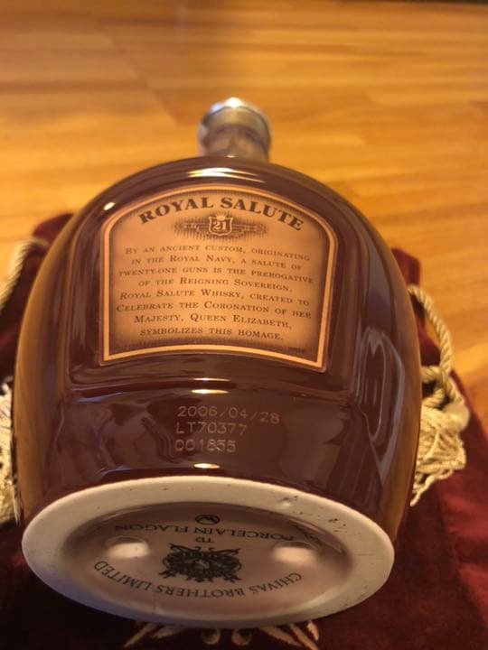 シーバスブラザーズ ウイスキー☆21年 袋付き^ ^