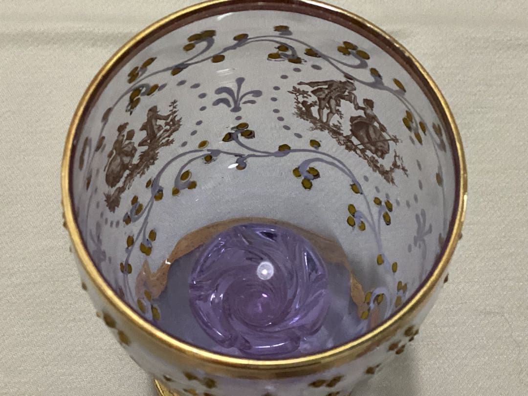 ヴィンテージ　リモージュワイングラス　金粒　紫色の高脚グラス 金色装飾　希少品