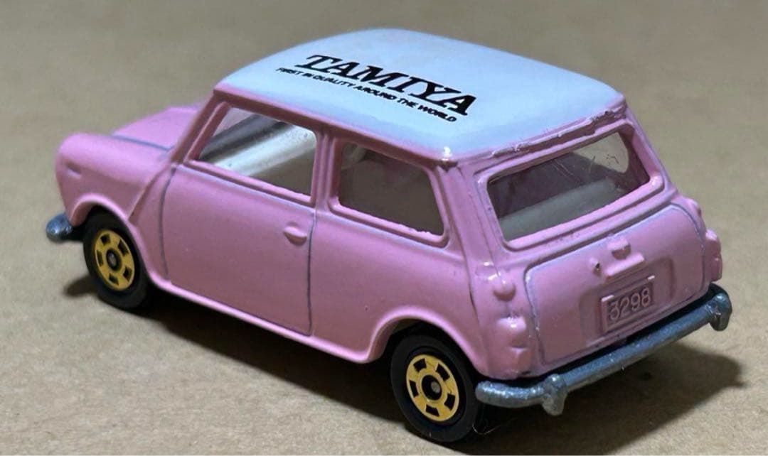 訳あり トミカ ミニクーパー クリヤマ模型 タミヤ ピンク