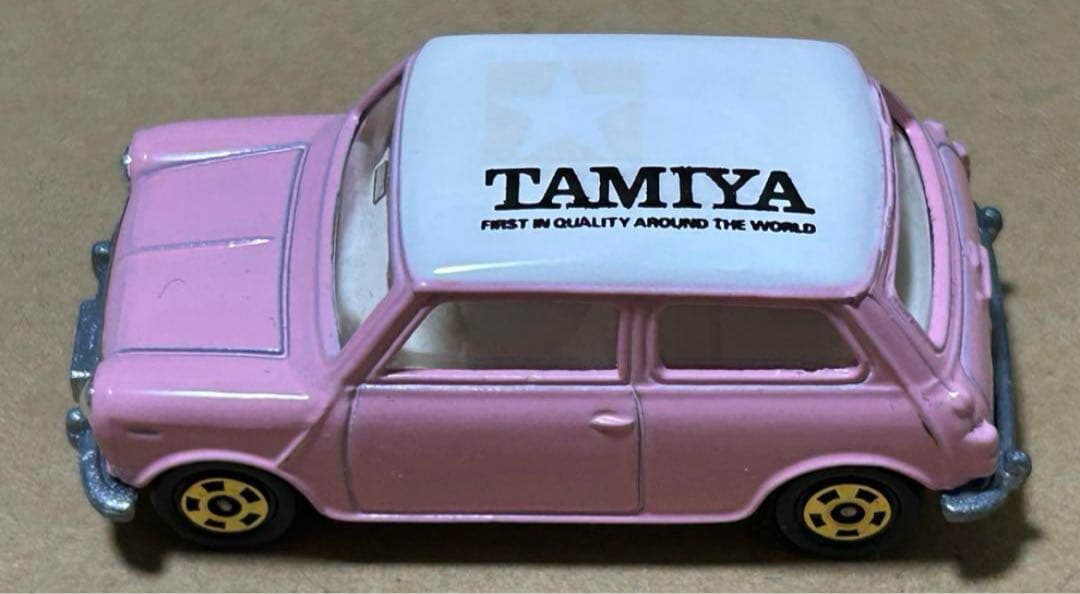 訳あり トミカ ミニクーパー クリヤマ模型 タミヤ ピンク