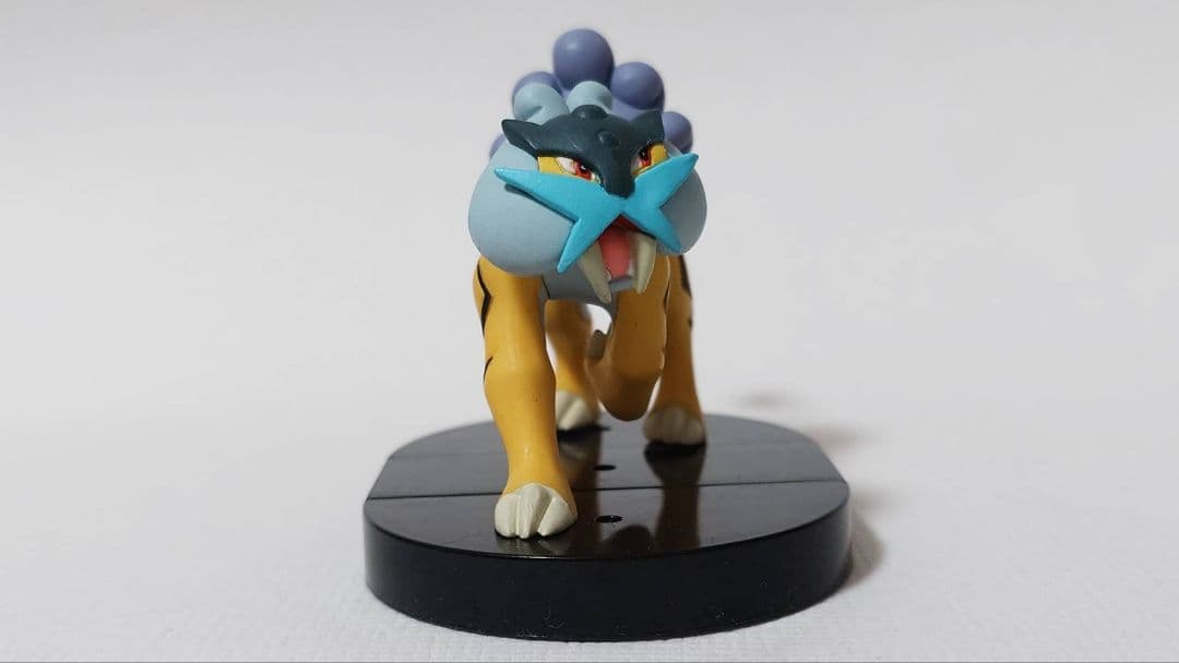 立体ポケモン図鑑SPECIAL03伝説のポケモン編 エンテイ ライコウ スイクン