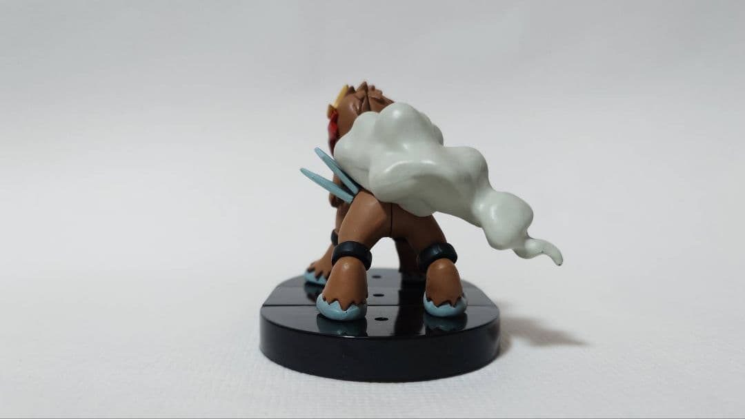 立体ポケモン図鑑SPECIAL03伝説のポケモン編 エンテイ ライコウ スイクン