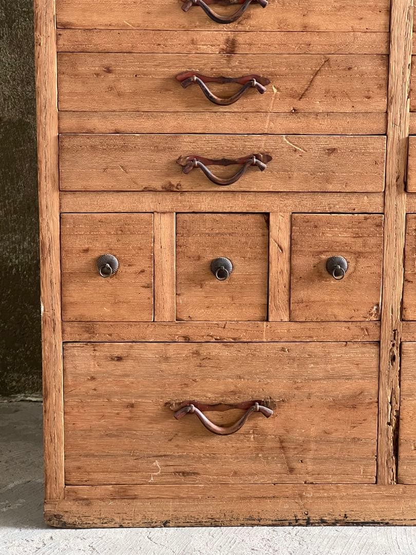 明治時代『 25杯抽斗　薬箪笥 』 和箪笥／ドロワー飾り棚 アトリエ 什器 侘寂