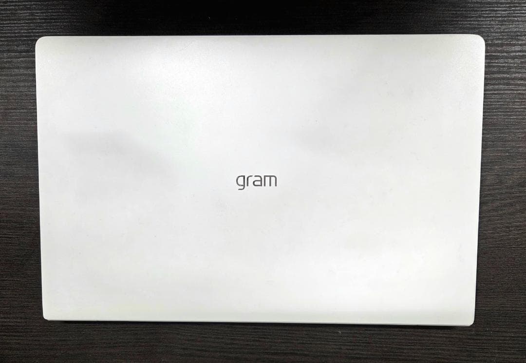 LG gram 14インチ/ i5 / 8Gb / 512Gb /おまけ付