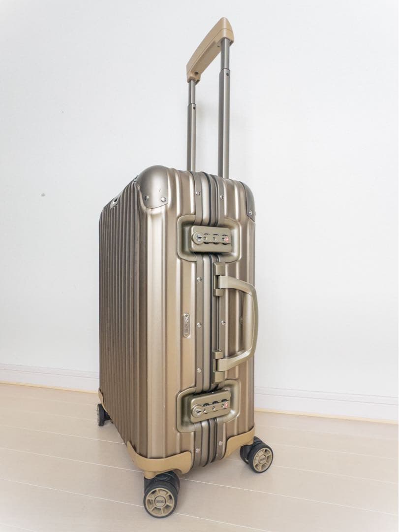 RIMOWA トパーズ チタニウム 34L 4輪 シャンパンゴールド