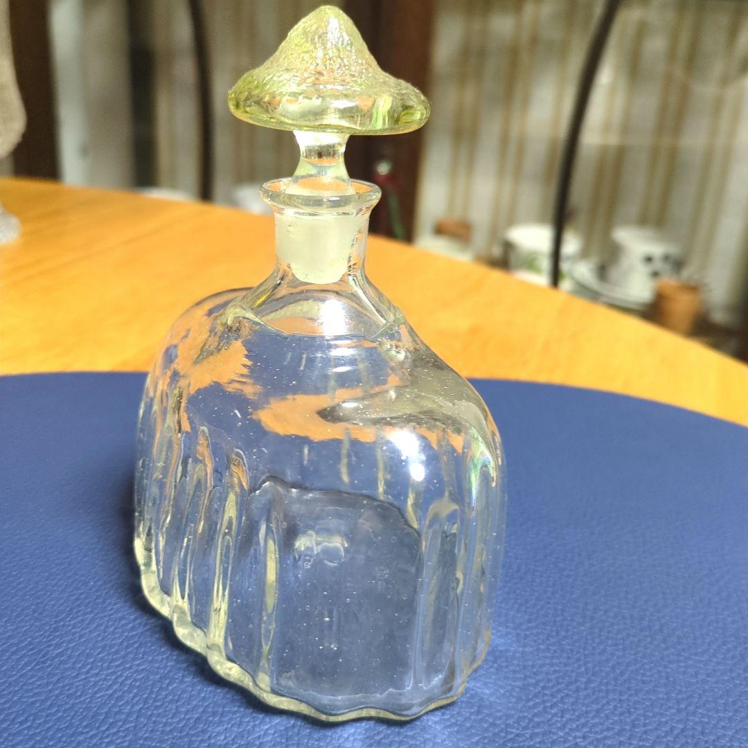 西川孝二作品吹きガラスリキュール瓶波状模様ボトル 未使用に近い　民藝品